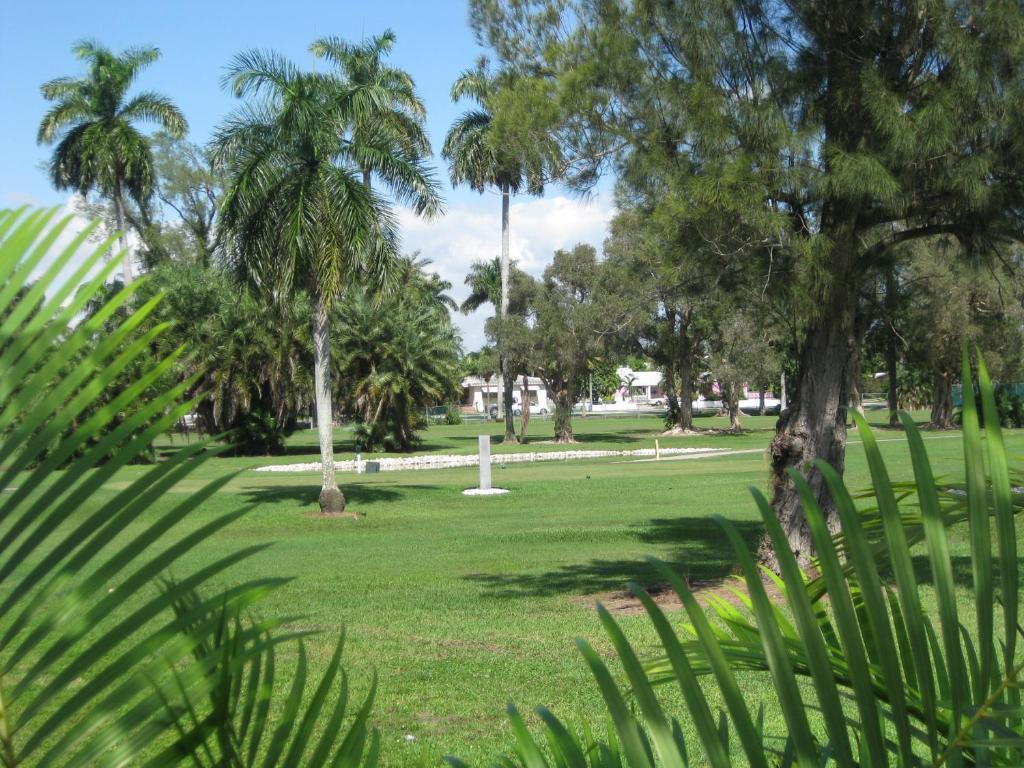 Hollywood Beach Golf Resort Kültér fotó