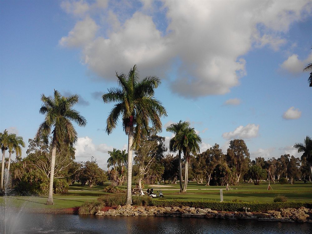 Hollywood Beach Golf Resort Kültér fotó